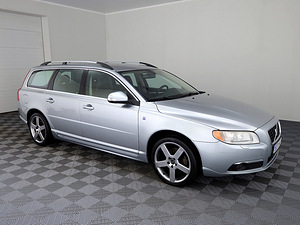 Volvo V70 Ocean Race ATM 2.4 D5 136kW (1 foto / 9)