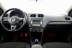 Volkswagen Polo Comfortline 1.6 TDI 66kW (5 foto / 7)