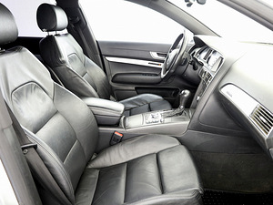Audi A6 Quattro S-line ATM 3.0 TDI 199kW (6 foto / 9)