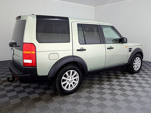 Land Rover Discovery 3 HSE 2.7 TDV6 140kW (3 фото из 9)