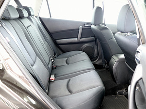 Mazda 6 Elegance Facelift ATM 2.0 114kW (7 фото из 7)
