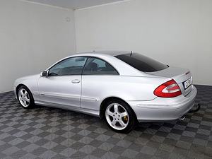 Mercedes-Benz CLK 200 Avantgarde ATM 1.8 120kW (4 фото из 7)
