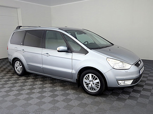 Ford Galaxy Ghia ATM 2.0 TDCi 96kW (1 foto / 8)