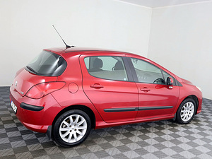Peugeot 308 Elegance ATM 1.6 88kW (3 foto / 7)