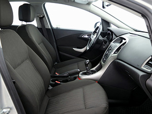 Opel Astra Elegance 1.7 CDTi 92kW (6 foto / 7)
