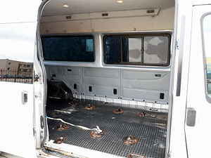 Ford Transit Van 2.2 TDCi 85kW (7 foto / 8)