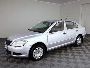 Skoda Octavia Comfortline Facelift LPG 1.6 75kW (2 foto / 7)