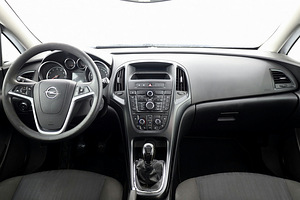 Opel Astra Sports Tourer 1.4 103kW (5 foto / 7)