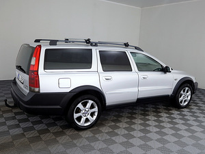 Volvo XC70 Summum AWD ATM 2.4 D5 120kW (3 foto / 7)