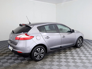 Renault Megane Elegance 1.6 81kW (3 foto / 8)