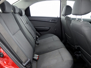 Chevrolet Aveo Facelift 1.4 74kW (7 фото из 7)