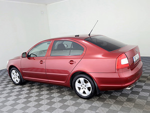 Skoda Octavia Comfortline Facelift 1.4 90kW (4 foto / 9)