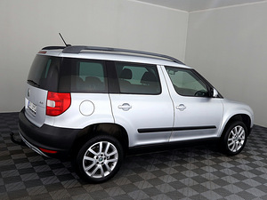 Skoda Yeti Comfortline 2.0 TDI 81kW (3 foto / 8)