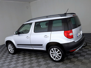Skoda Yeti Comfortline 2.0 TDI 81kW (4 foto / 8)