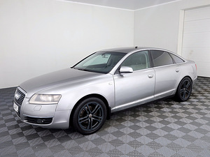 Audi A6 S-Line 2.4 130kW (2 foto / 8)
