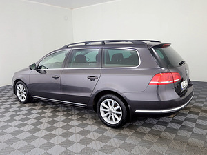 Volkswagen Passat Comfortline ATM 1.8 118kW (4 фото из 8)
