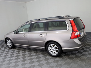 Volvo V70 Summum Facelift 1.6 D4 80kW (4 foto / 7)