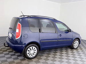 Skoda Roomster Comfortline Facelift 1.6 TDI 77kW (3 фото из 7)