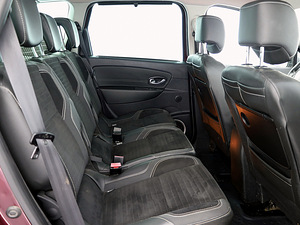 Renault Scenic Xmod 1.6 dCi 96kW (7 фото из 9)