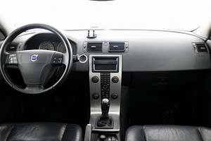 Volvo V50 Summum 2.0 D4 100kW (5 foto / 7)