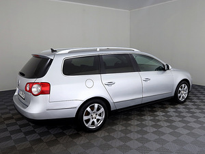 Volkswagen Passat Highline 2.0 TDI 125kW (3 foto / 7)