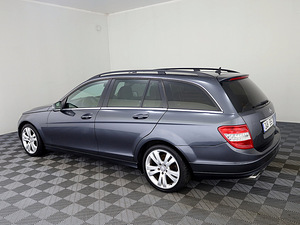 Mercedes-Benz C 220 Avantgarde ATM 2.1 CDI 125kW (4 foto / 7)