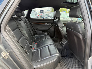 Audi A6 S-Line Exclusive ATM 3.0 TDI 165kW (7 foto / 7)