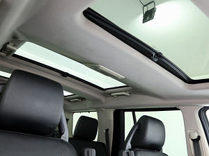 Land Rover Discovery 3 HSE Luxury 2.7 TDV6 140kW (9 foto / 9)