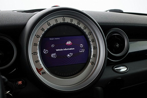 MINI Cooper S Clubman ATM 1.6 135kW (9 foto / 9)