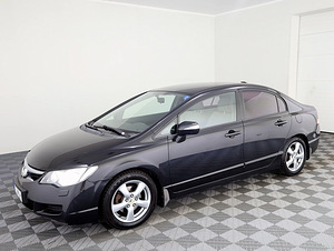 Honda Civic Elegance ATM 1.8 103kW (2 foto / 7)