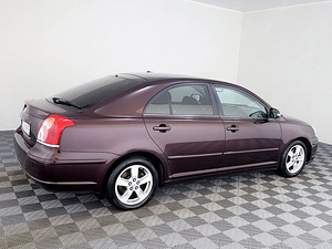 Toyota Avensis Linea Sol Facelift 1.8 95kW (3 фото из 8)
