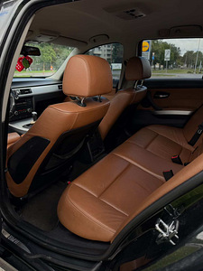 BMW E91 320d 2008 (4 foto / 8)