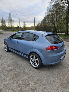 Seat leon Mk2 1.6 75Kw manual varuosadeks (2 foto / 8)