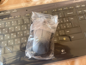 Logitech Advance MK520 klaviatuur ja Bluetooth-hiir (2 foto / 4)