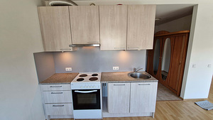 Köögimööbel koos Beko pliidiga (1 foto / 5)