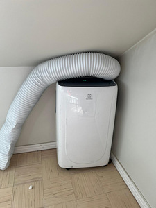 Кондиционер Elektrolux (1 фото из 4)