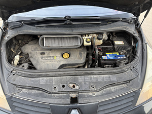 Renault Espace 2004 1.9 dci 85kw (8 foto / 10)
