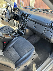 Mercedes-Benz M-klass 270 CDI (11 foto / 14)