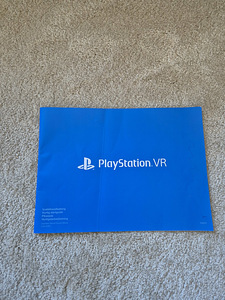 PS4 Pro + PS VR + 2 контроллера + игры (9 фото из 9)