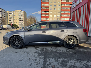 Toyota Avensis 2.0D 2013 195000 km •Heas korras • (7 foto / 15)