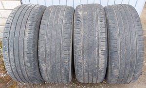 Летние шины Continental 215/55 R17 (1 фото из 4)