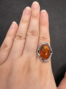 Серебряное кольцо (4 фото из 9)
