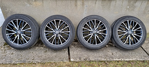 Toyota 18" valuveljed suverehvidega (2 foto / 7)