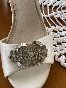 Pruudi kingad firmalt Monsoon bridal, suurus 38, nagu uued! (3 foto / 7)
