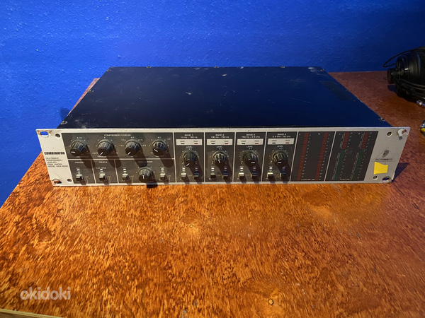 Behringer Combinator MDX-8000 Multiband Compressor/Limiter