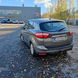 Ford c-max 1.0 ecoboost 92kw bensiin 2014 (4 foto / 10)