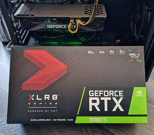 PNY GeForce RTX 3080 Ti 12GB XLR8 Gaming REVEL™ EPIC-X RGB™ (3 foto / 4)