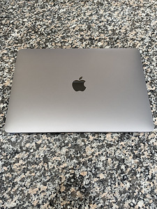 MacBook Air (Retina, 13 дюймов, 2018 г.) 8 ГБ / 128 ГБ