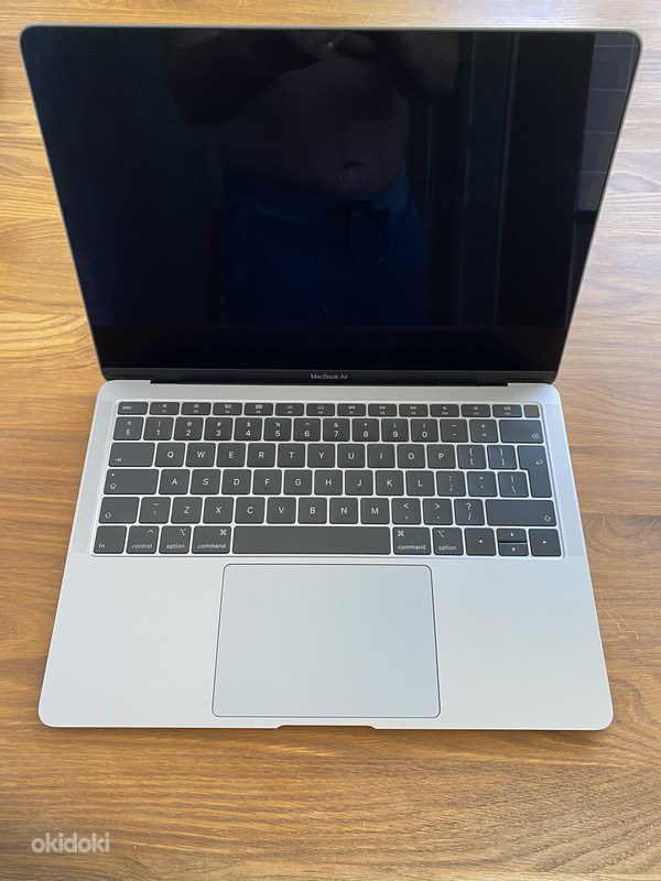 MacBook Air (Retina, 13 дюймов, 2018 г.) 8 ГБ / 128 ГБ (фото #2)