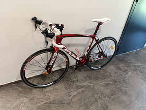 Maanteeratas Fuji Gran Fondo 2.3 55cm (1 foto / 7)